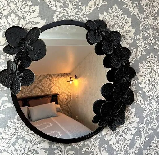 Le Domaine Apartment